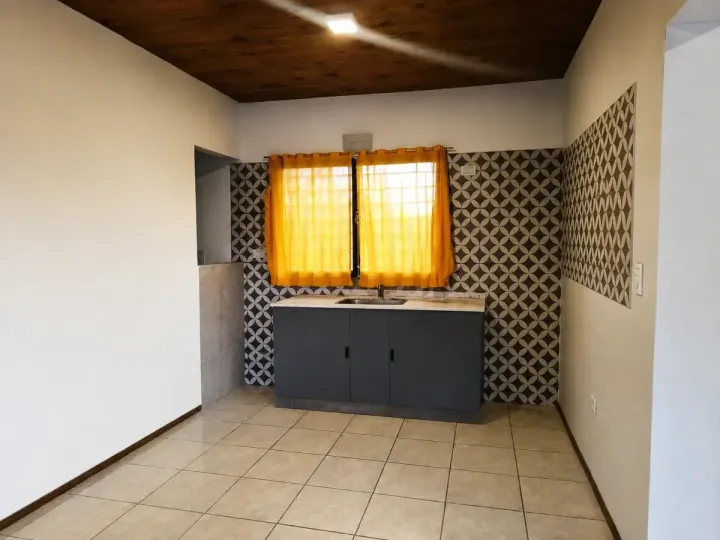 Casa Dúplex ALQUILER  - Barrio Las Lomitas Carpinteria San Luis
